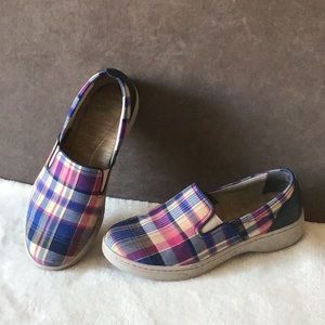 Women’s DANSKO Belle Sneakers Plaid Canvas Slip Ons Size 7.5-8 (EU 38)